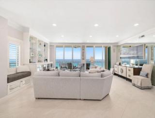 Elegant Gulf Coast Escape in Destin - 0