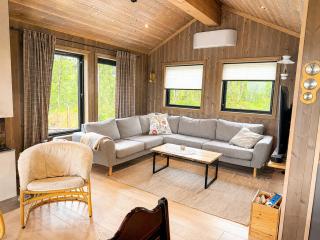 Luxurious Cabin, 5 Bedrooms, Sauna Stunning View - 5