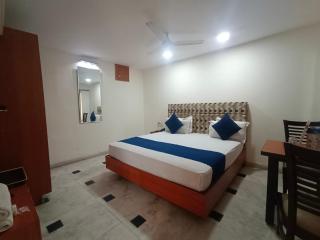 Hotel Ganga Azure@ Har Ki Pauri Road - 1