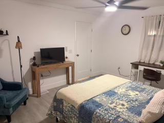 Farmhouse Retreat Near Orlando Attractions & Beach - 7