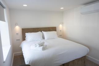 The Maycliffe - 8