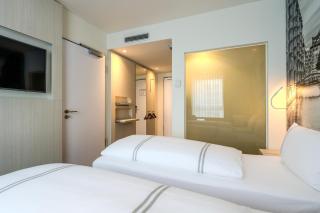 Premier Inn Hamburg City Berliner Tor - 7