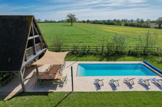 Villa Haut Briauche 61 - Piscine chauffee - Beach Volley - 2h Paris - 45p - 4