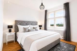 Elegant City View Apartment with AC - 8