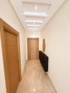 Elegant Pool-View Apartment with Private Balcony - 7