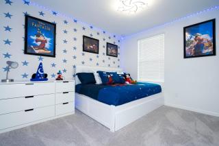 New 3Bed Resort Style Townhome with Mickey Sorcerer Room, 20 Min to Disney! - 9