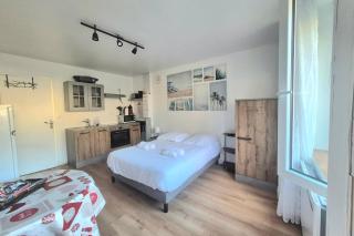 Studio with terrace and barbecue close to the sea - 6