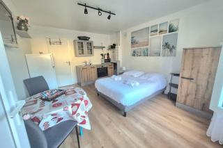 Studio with terrace and barbecue close to the sea - 7