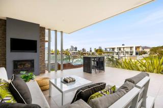 Bluewater Oasis - Stay 4 Pay 3 - 8