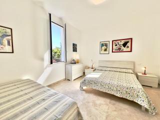 Aura, vicino al mare e al centro - 7