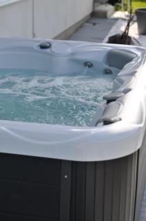 Villa Saraj with Swimming Pool & Jacuzzi near Sarajevo - 3