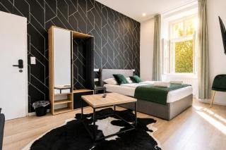 Shopping Paradise 9BR Complex Ideal for 22 People - 2