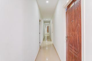 Hotel O HMR Inn - 8