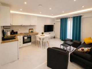 D4 Apartments Paralia No-7 - 9