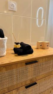Studio Climatisé, Vue sur l'Étang - 5