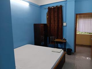 Garam masala guest house - 8