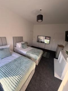 Glasgow3BR - Ziplinks - sleeps 5 G52 free parking - 7