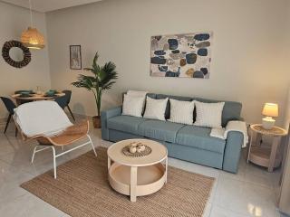 Eden Tropical new 1BR Condo, Walk to Beach ,Pool - 0