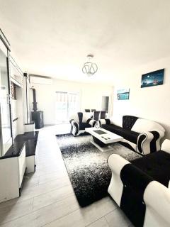 Megi Room - 6