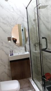 Lawrevee Apartments - 2