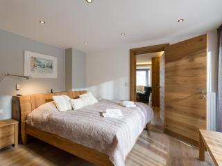Premium Mountain View Suite - 2