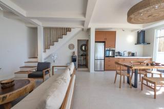 Coastal Haven in Ban Tai 2BD Villa - 1