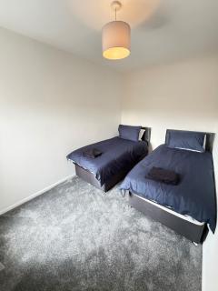 3 Bedroom House Contractor Friendly Long Stays Welcome - 1