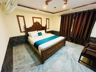 Skardu Rock View Hotel - 2