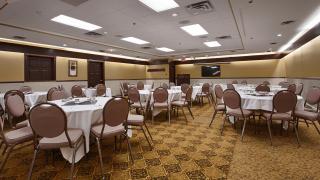 Tower Inn & Suites - 7