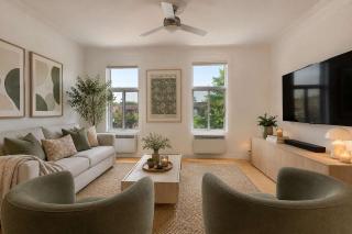 Spacious 2-Level Stay Private Terrace & Parking - 6