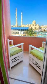 Apartment for Rent in Hurghada Marina Sea View Private Panoramic Rooftop Terrace - 3