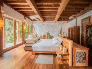 Villa Stunning 3 Bedroom - 7