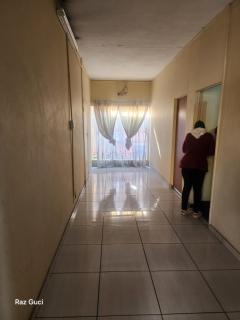 92 Howard Square Guest House Benoni - 5