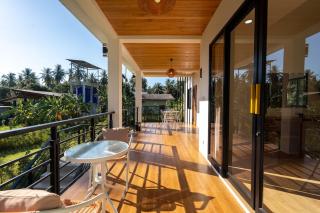 Tropical Oasis 2BR and 5 Min to Zen Beach - 7