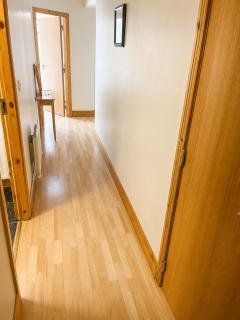 Stylish 2BR wiz Free Parking near Castleknock - 7