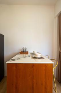 Tropical Oasis 2BR and 5 Min to Zen Beach - 4