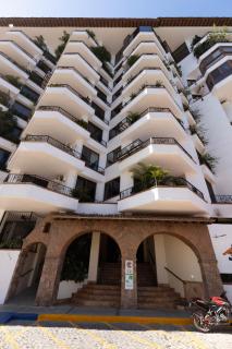 Ocean view 2Br Condo-Balcony-Beach-Pool - 212 - 3