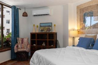 Ocean view 2Br Condo-Balcony-Beach-Pool - 303 - 2