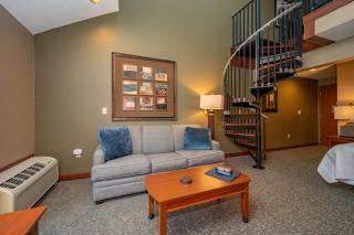 A316 Studio & Loft Standard View - 2