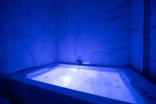 Jacuzzi and Pleasure - 0