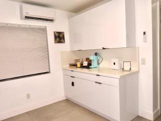 Cozy 1BR Near Brickell - 4