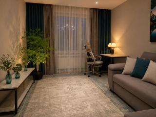 Modern mountain View Apartment - 9