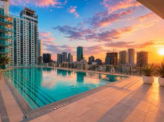 Stay Above Miami - Balcony Suite, Ocean Views, Rooftop Pool and Gym - 0