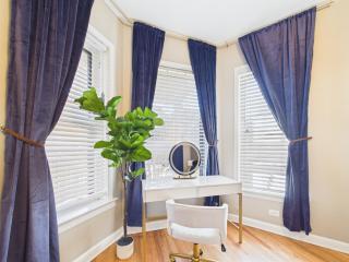 The Dakin Estate 4BR Art Deco Speakeasy Duplex - 6