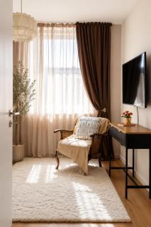 Zentrum Apartments Private Terrace, Near Metro, 24h Self Check-in - Smart TV - 4