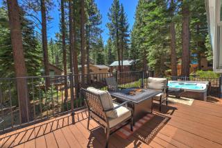 HotTubFirepit & Arcade, Near Heavenly! Bears Lair - 1