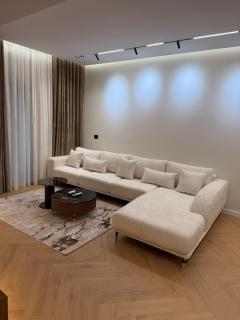 Botanic Lake Zoo Residence Luxury 2BR Apartment with Free Parking - 3