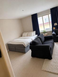 Bright & spacious one-room apartment in central Strömstad - 0