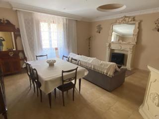 Spacious Flat Near Valletta & Waterfront - Ideal Location - 7