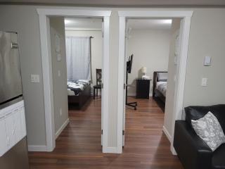 Private 2 bedroom suite close to everything! - 9